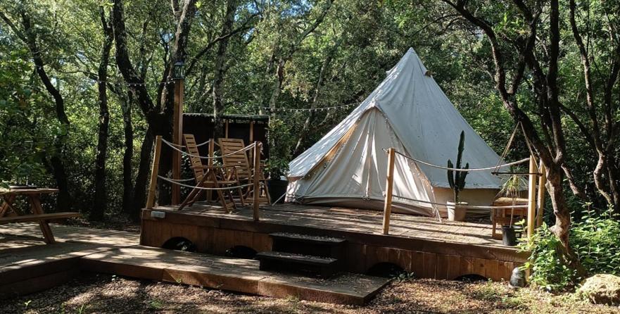 Evasion En Pleine Nature, Tipi Insolite Et Jacuzzi Au Pont Du Gard ! Vers-Pont-du-Gard Buitenkant foto